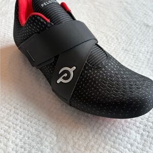 Peloton Men's Black and Red Cycling Shoes